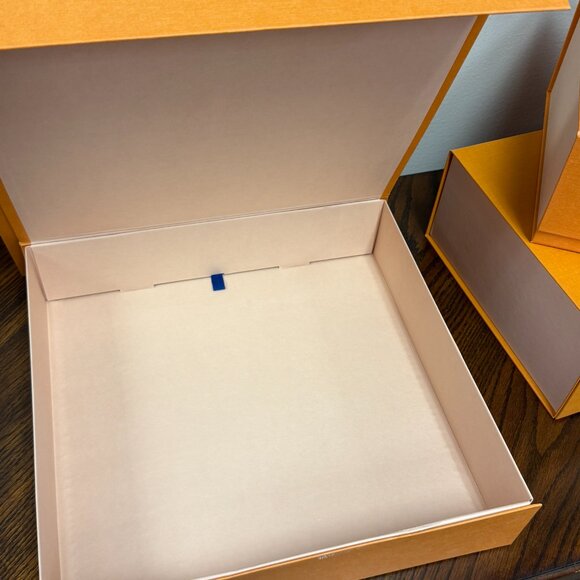 Louis Vuitton Storage Box Set – 5 Mixed Sizes (Like New) - Picture 4 of 13